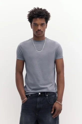 T-shirt coupe ajustée