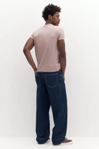 T-shirt coupe ajustée