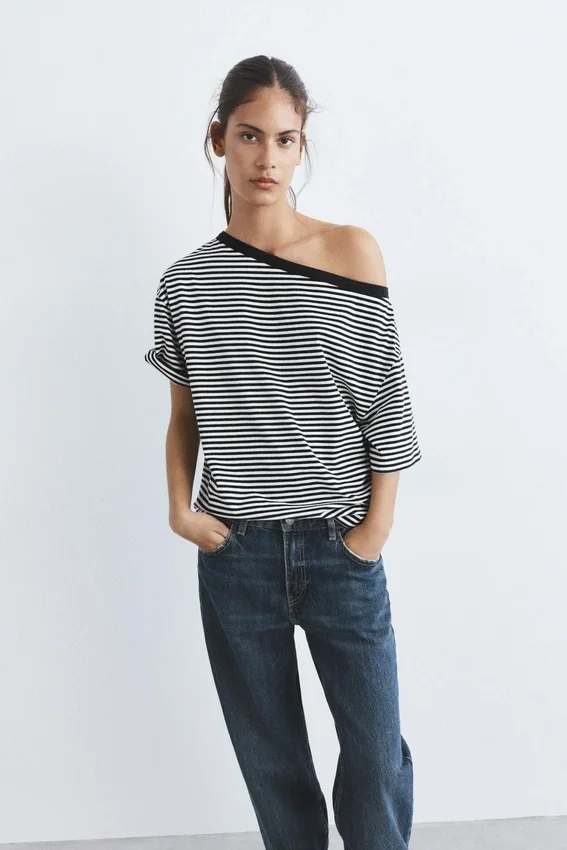 T-shirt à manches courtes asymétrique T-shirt à manches courtes asymétrique