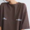 T-shirt à manches courtes marron avec slogan T-shirt à manches courtes marron avec slogan