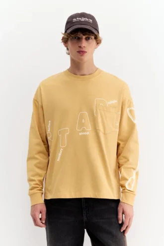 T-shirt à manches longues avec poche