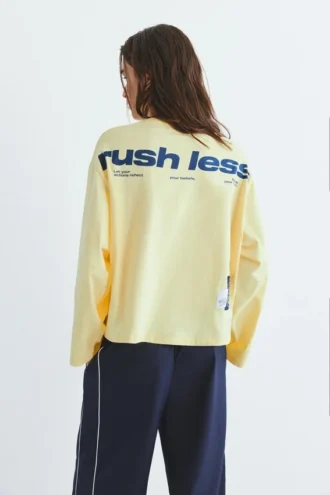 T-shirt à manches longues jaune