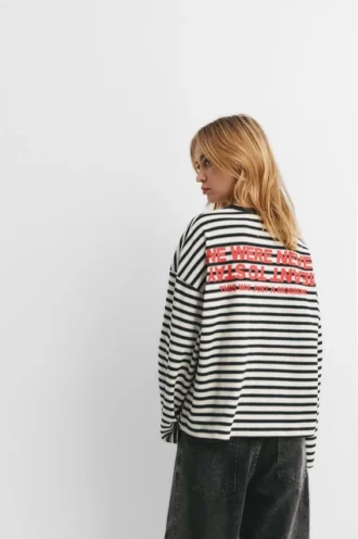 T-shirt rayé avec texte T-shirt rayé avec texte