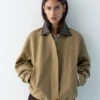 Veste avec col en simili cuir Veste avec col en simili cuir