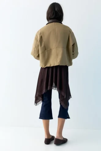 Veste avec col en simili cuir