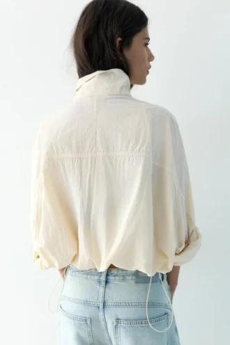 Veste courte effet nylon