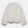 Veste en fausse fourrure Veste en fausse fourrure