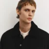 Veste en jean avec col en fausse peau de mouton Veste en jean avec col en fausse peau de mouton