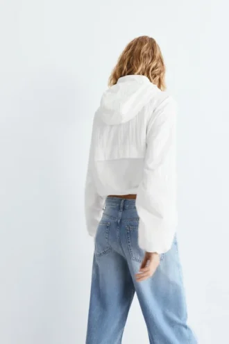 Veste légère à capuche