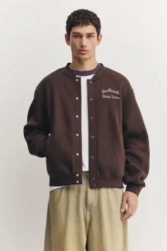 Veste universitaire brodée Veste universitaire brodée